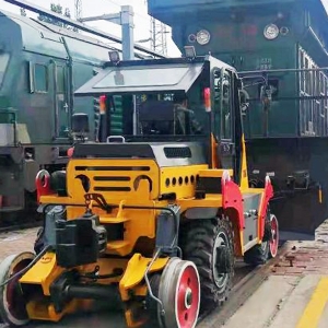 TWRR103 rail and road tractor