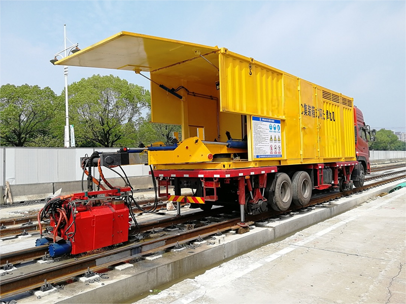 TWRR207路軌兩用焊軌車
