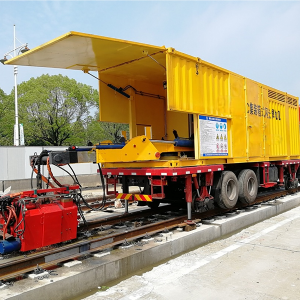 TWRR207路軌兩用焊軌車